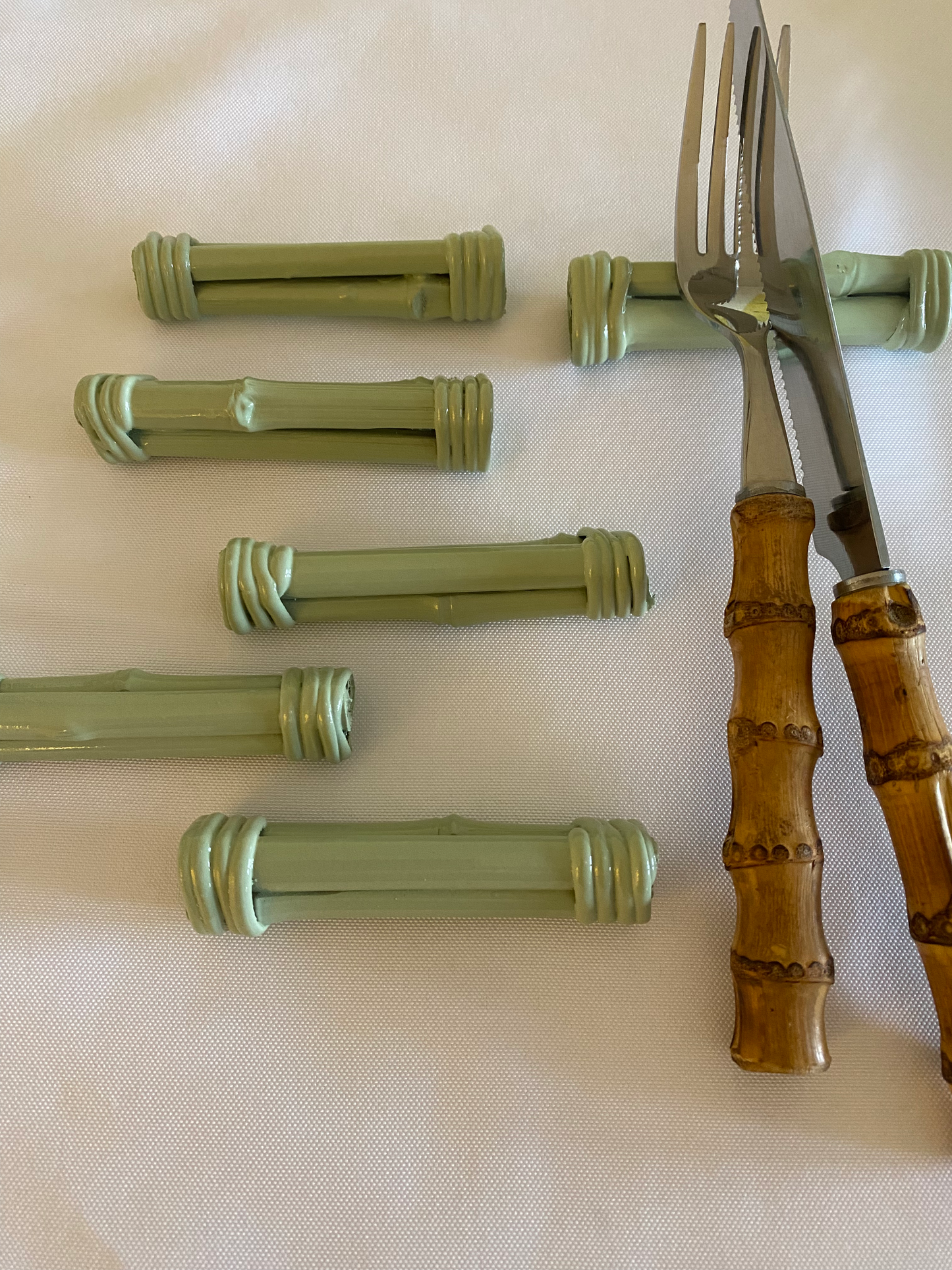 Bamboo Flatware Rest