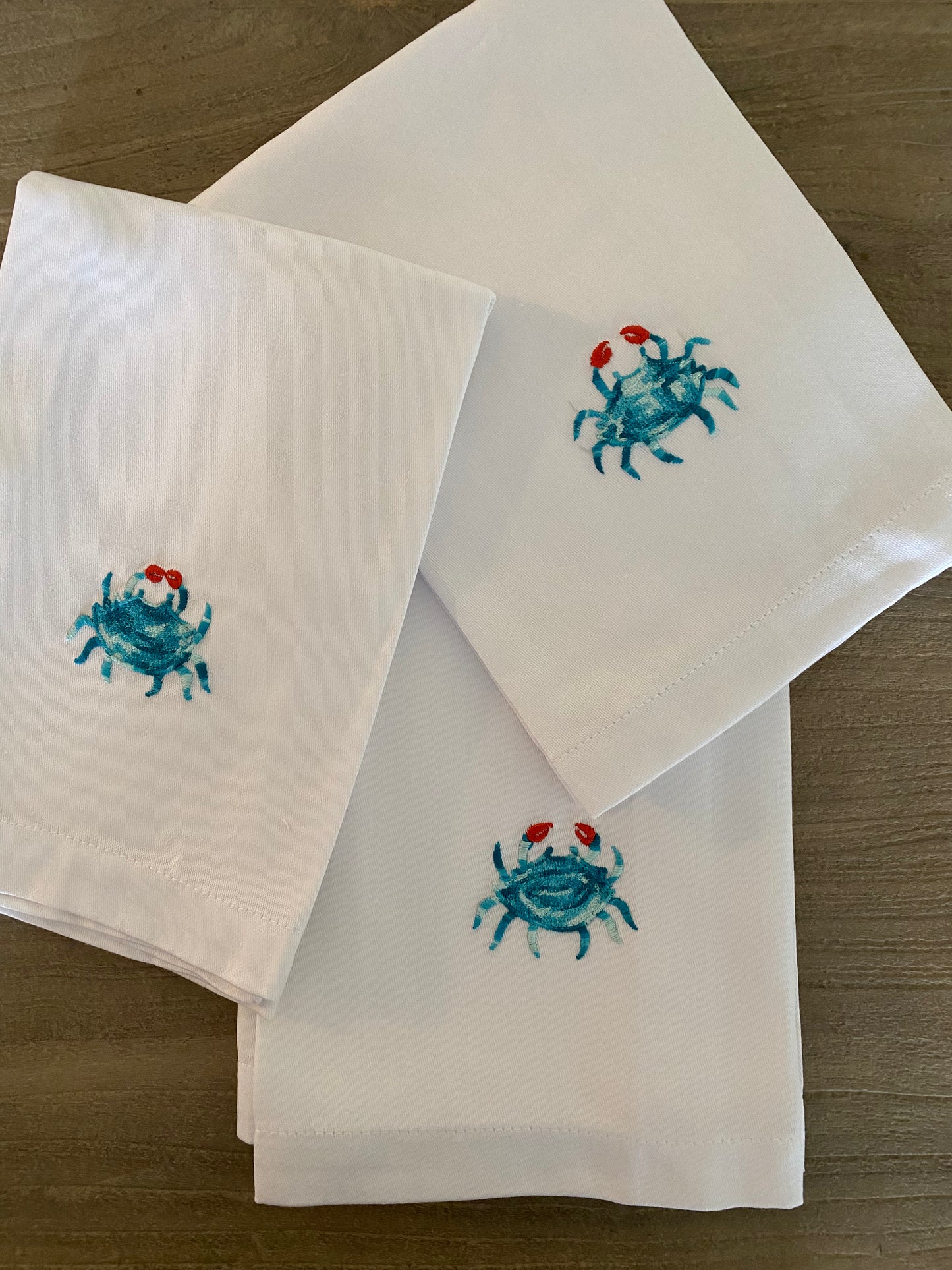 White Cotton Napkin with Embroidered Crab - set of 4
